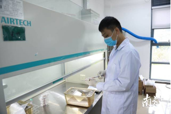 1597306698551624.png blob.png